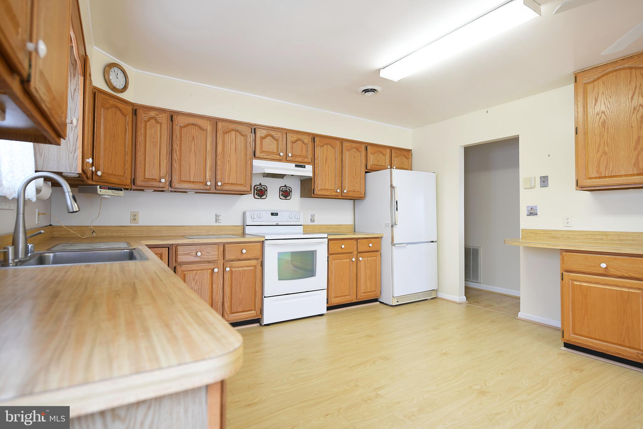 31 Cliffwood Road Baltimore, MD 21206 - Photo 6 of 33 Gallery Image 6