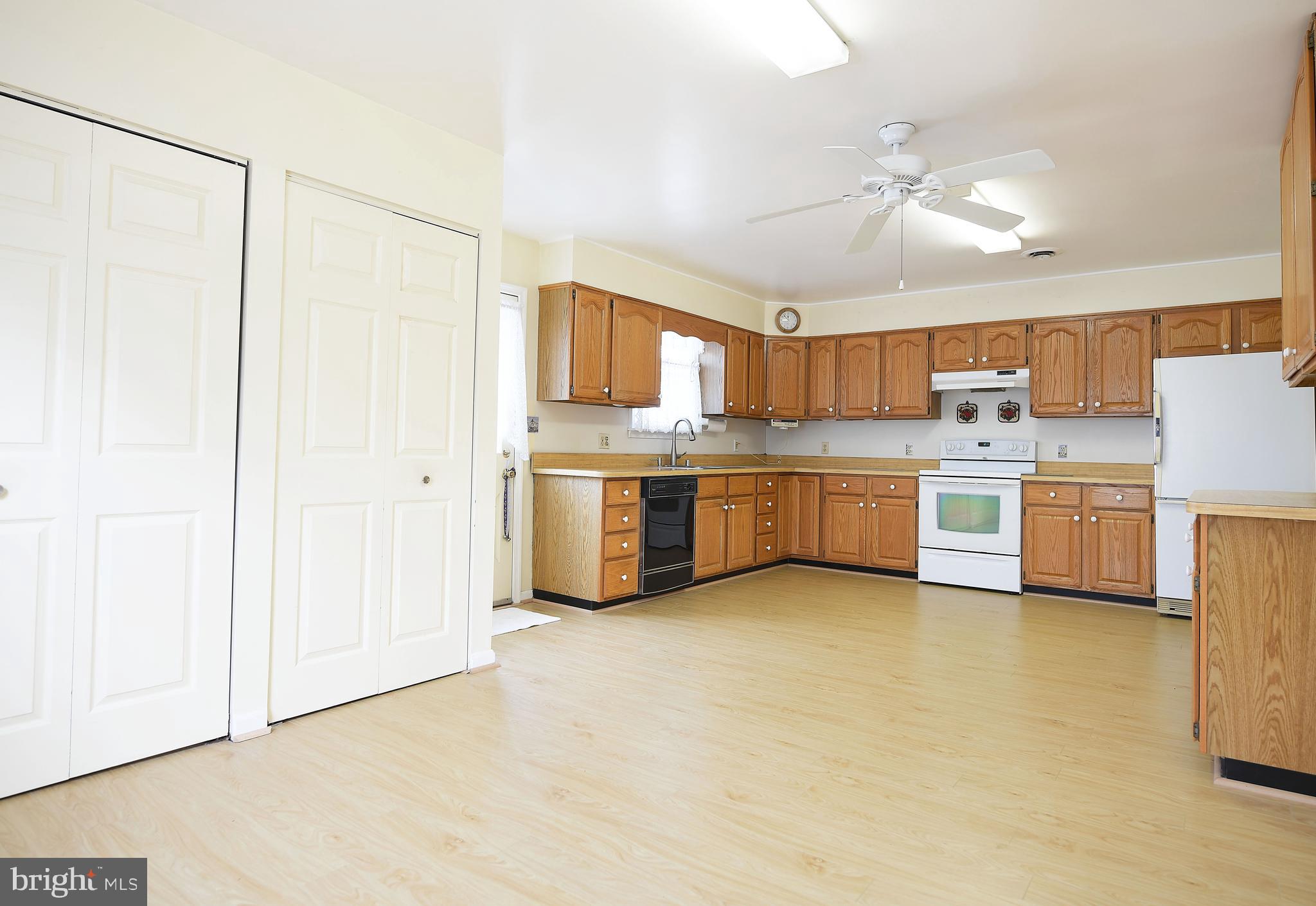 31 Cliffwood Road Baltimore, MD 21206 - Photo 8 of 33 Gallery Image 8