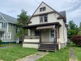 $40,000 | 347 Irvine Place, Elmira, NY 14901