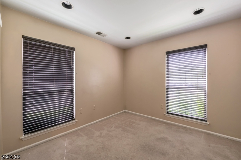 1096 Coventry Way Mahwah, NJ 07430 - Photo 12 of 28 a view of a livingroom with a window