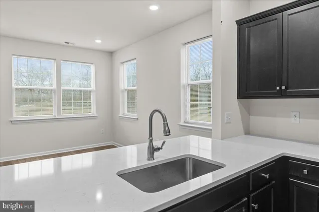 $2,900 | 38 Peregrine Way, Burlington, NJ 08016