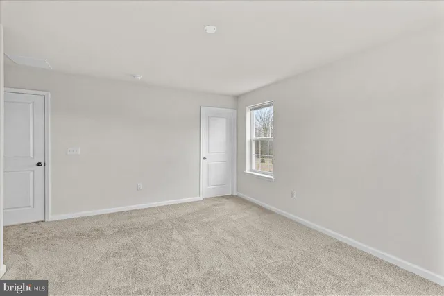 $2,900 | 38 Peregrine Way, Burlington, NJ 08016