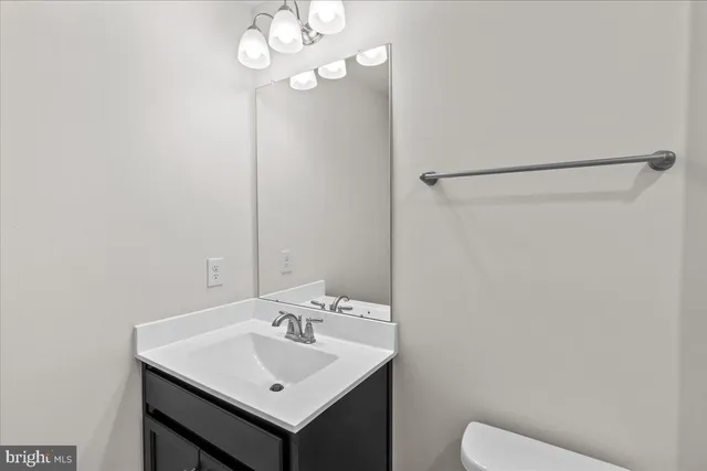 $2,900 | 38 Peregrine Way, Burlington, NJ 08016