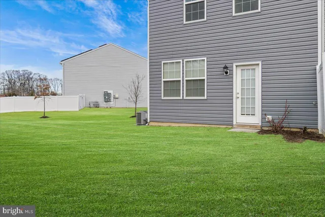 $2,900 | 38 Peregrine Way, Burlington, NJ 08016