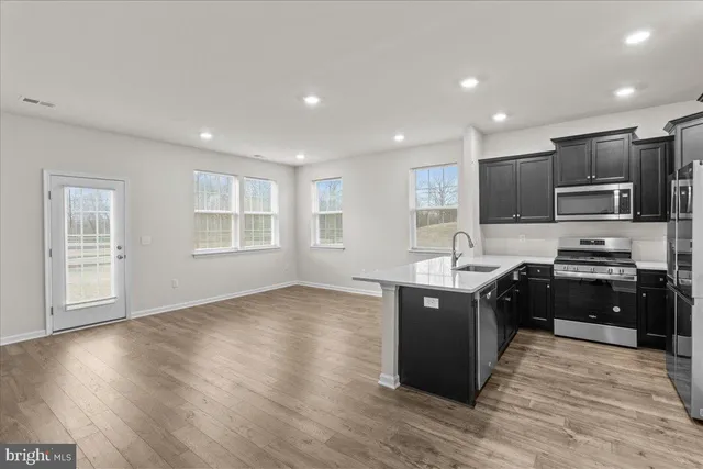 $2,900 | 38 Peregrine Way, Burlington, NJ 08016