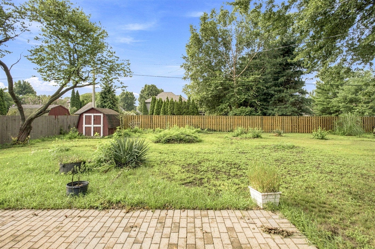 1356 Wilson Road St. Joseph, MI 49085 - Photo 31 of 35 Gallery Image 31