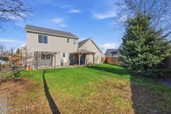 $669,000 | 2472 West Warwick Court, Hayden, ID 83835