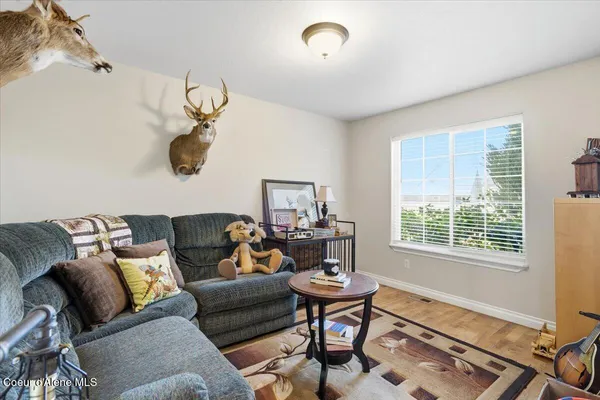 $669,000 | 2472 West Warwick Court, Hayden, ID 83835