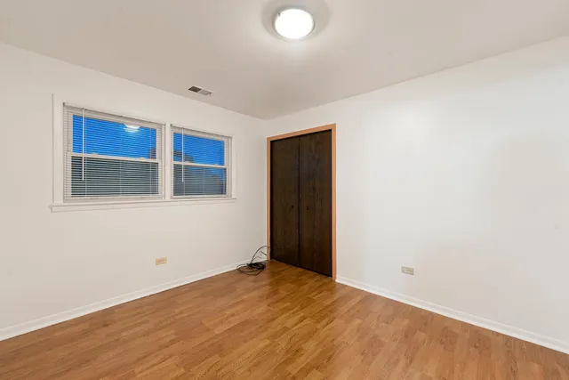 $1,900 | 1941 North 19th Avenue, Unit 2, Melrose Park, IL 60160