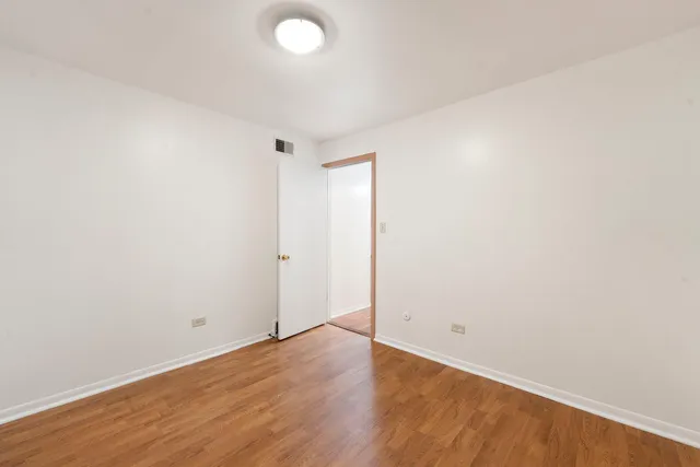 $1,900 | 1941 North 19th Avenue, Unit 2, Melrose Park, IL 60160