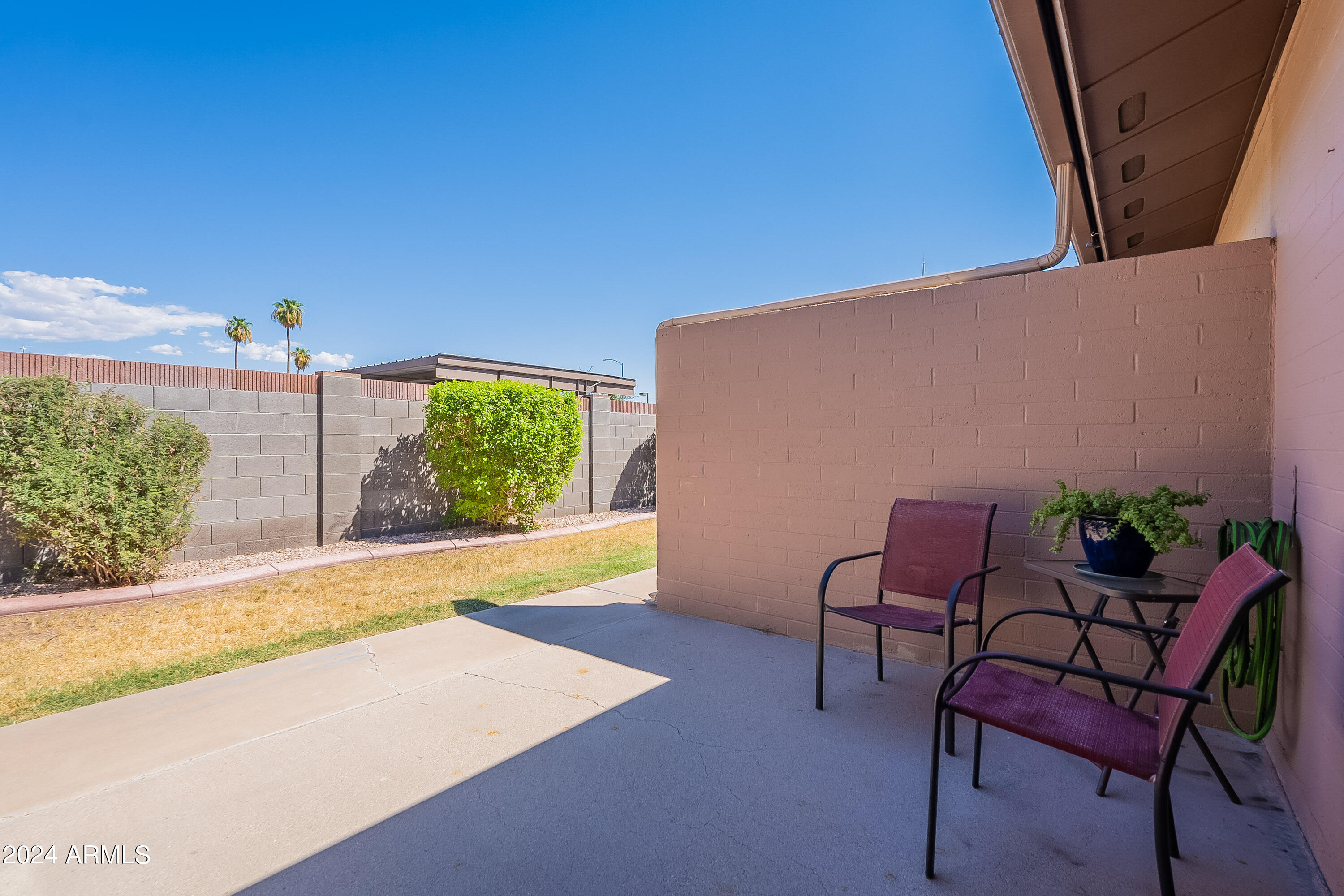 520 South Greenfield Road, Unit 2 Mesa, AZ 85206 - Photo 40 of 46 .