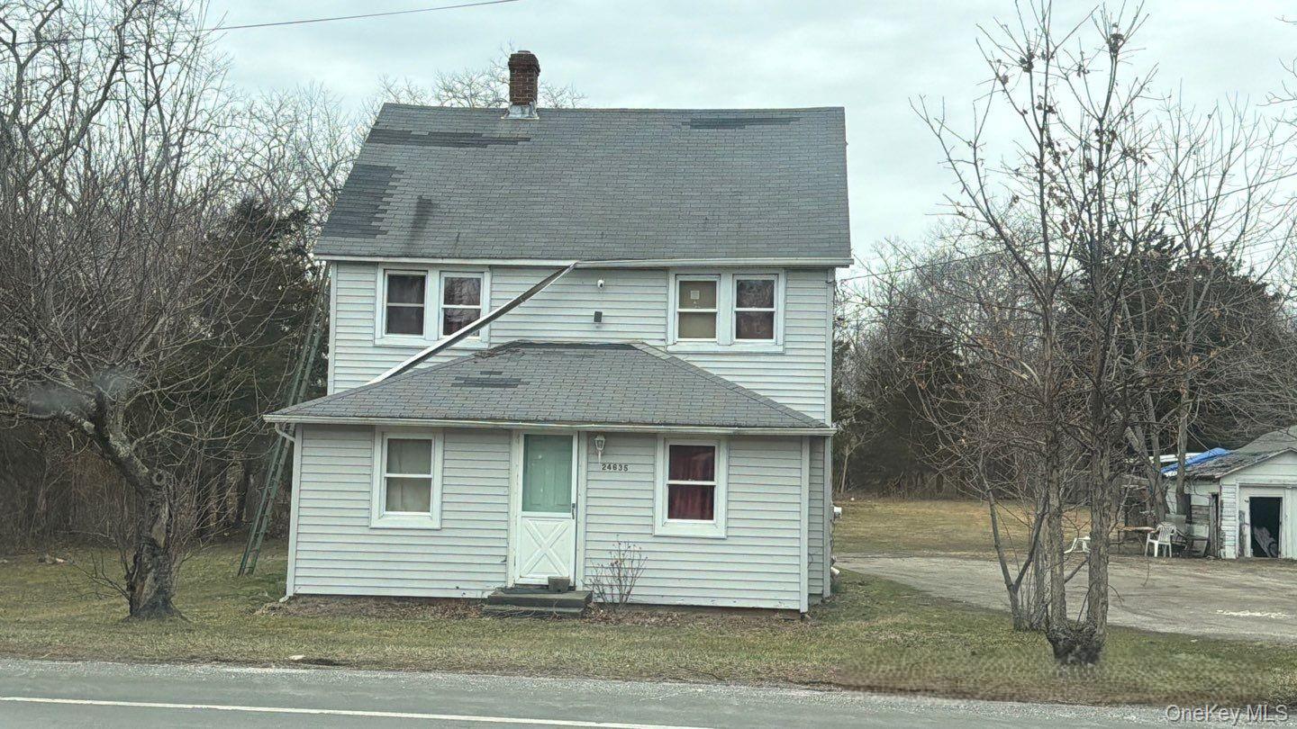 24635 Main Road Cutchogue, NY 11935 - Photo 2 of 4