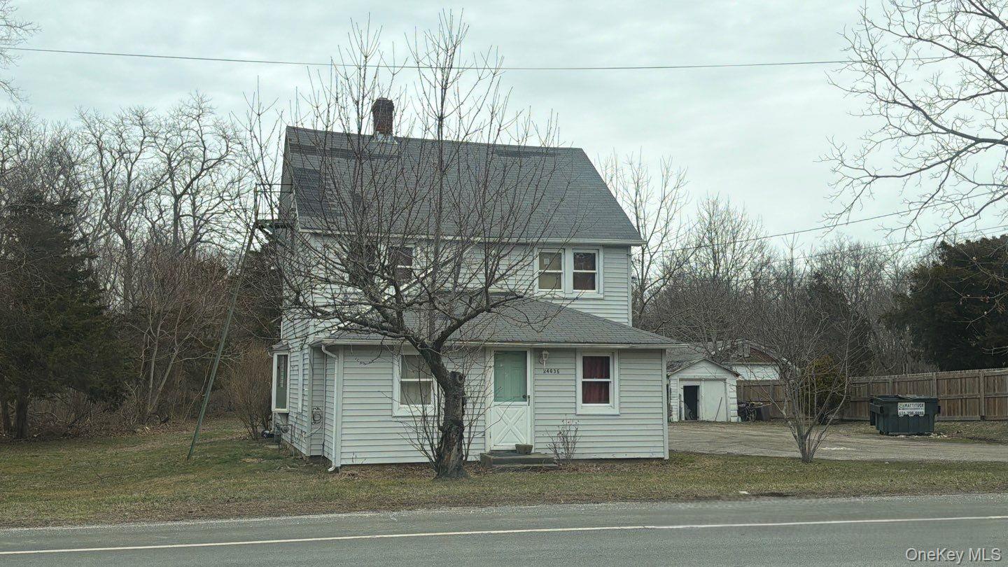 24635 Main Road Cutchogue, NY 11935 - Photo 3 of 4