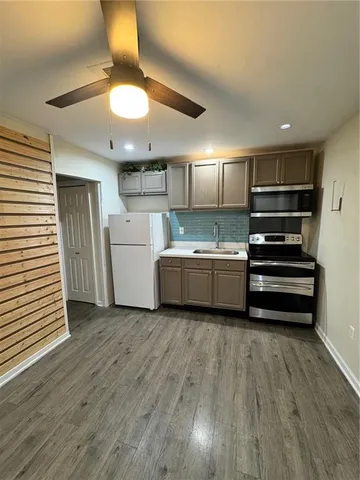 $1,000 | 5757 Pasteur Boulevard, Unit B, New Orleans, LA 70122