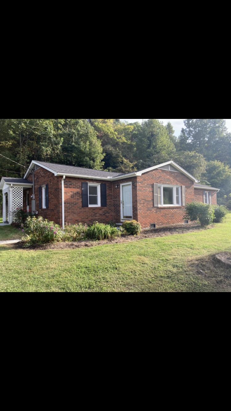 246 North Ridge View Road Luttrell, TN 37779 - Photo 1 of 15 0844ADA3-E2F8-40DE-858E-D56C3BB800FC