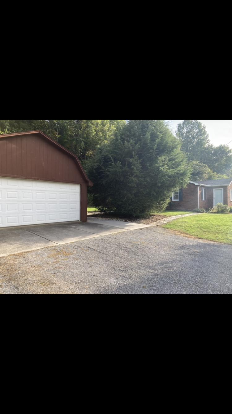 246 North Ridge View Road Luttrell, TN 37779 - Photo 4 of 15 732EFFC4-3F2D-4226-B6BD-FC39B3D6A467