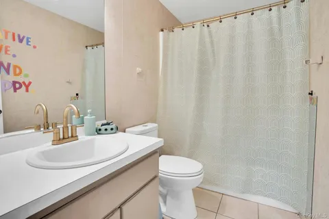 $1,099,000 | 3 Moor Lane, Patchogue, NY 11772