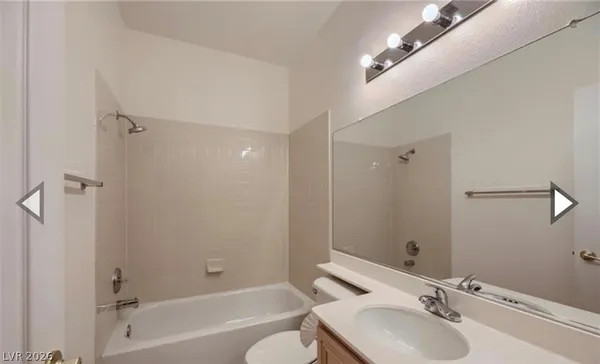$2,900 | 10677 Sapphire Vista Avenue, Las Vegas, NV 89144