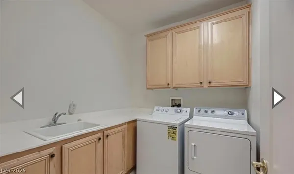 $2,900 | 10677 Sapphire Vista Avenue, Las Vegas, NV 89144