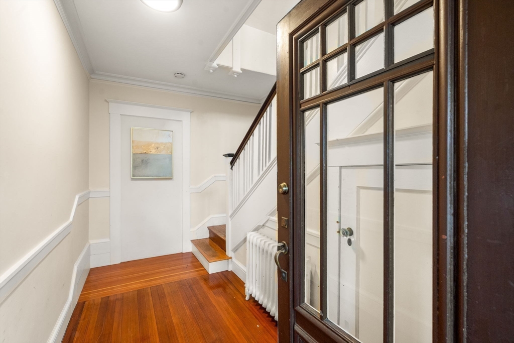 12 Leighton Road Wellesley, MA 02482 - Photo 3 of 34