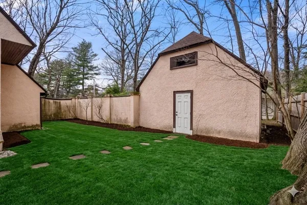 $2,400,000 | 12 Leighton Road, Wellesley, MA 02482