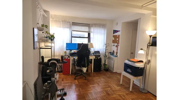 $3,800 | 135 East 54th Street, Unit 7J | Midtown East