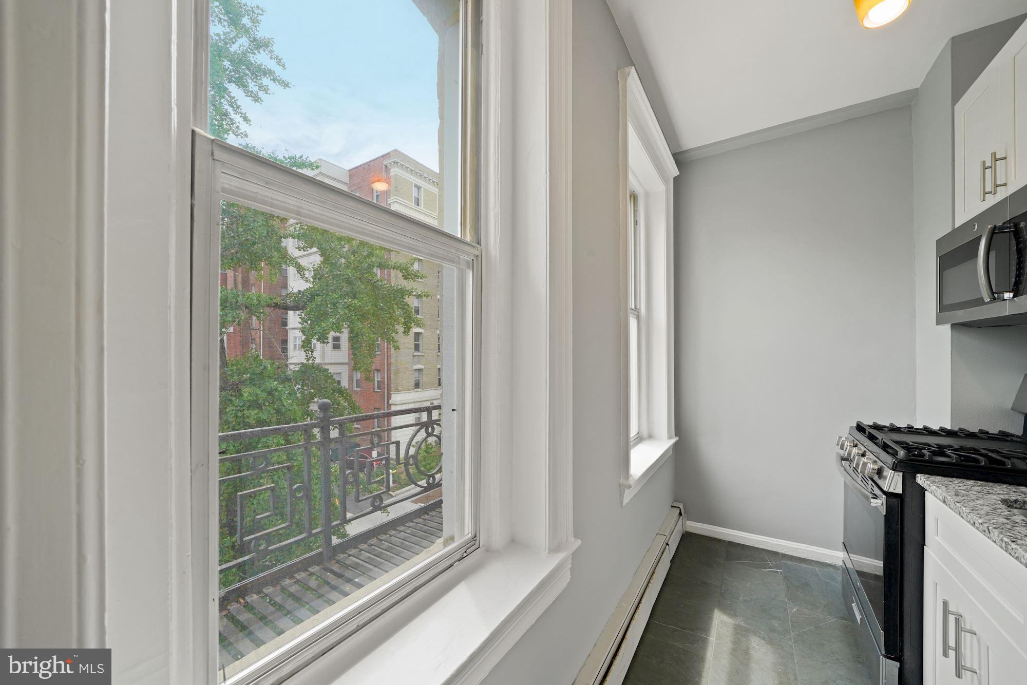 1831 Belmont Road Northwest, Unit 401 Washington, DC 20009 - Photo 6 of 29 Gallery Image 6