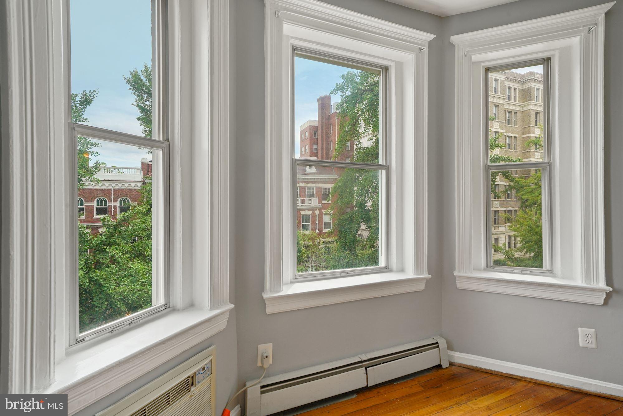 1831 Belmont Road Northwest, Unit 401 Washington, DC 20009 - Photo 9 of 29 Gallery Image 9