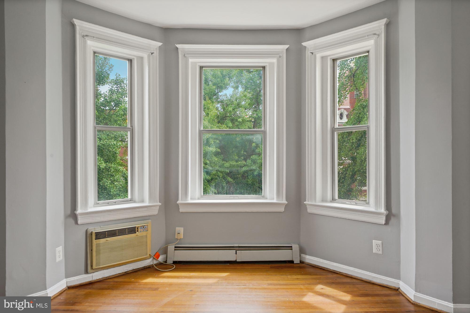 1831 Belmont Road Northwest, Unit 401 Washington, DC 20009 - Photo 10 of 29 Gallery Image 10