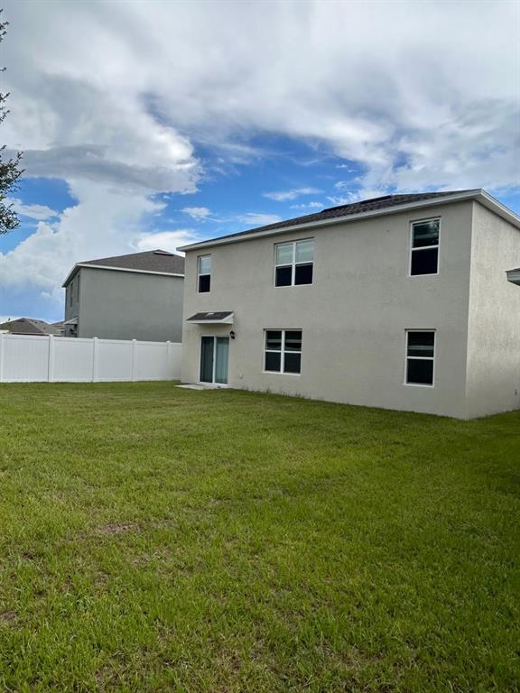 814 Sun Burst Road Winter Haven, FL 33880 - Photo 47 of 48 a front view of house with yard