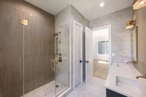 $5,495,000 | 35 Sunset Drive, Sag Harbor, NY 11963