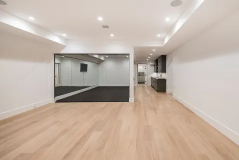 $5,495,000 | 35 Sunset Drive, Sag Harbor, NY 11963