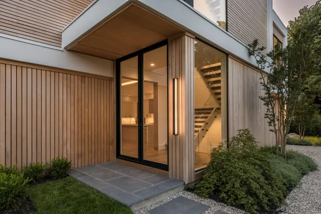 $5,495,000 | 35 Sunset Drive, Sag Harbor, NY 11963