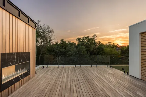 $5,495,000 | 35 Sunset Drive, Sag Harbor, NY 11963