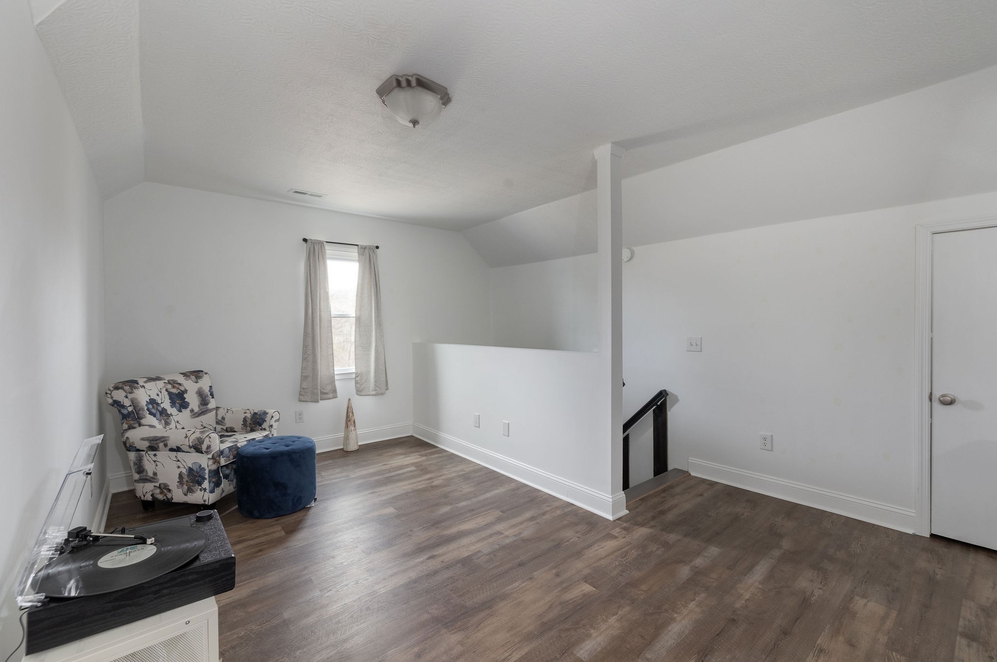 95 Old 25 Loop Hartsville, TN 37074 - Photo 45 of 99 a view of livingroom with furniture and wooden floor