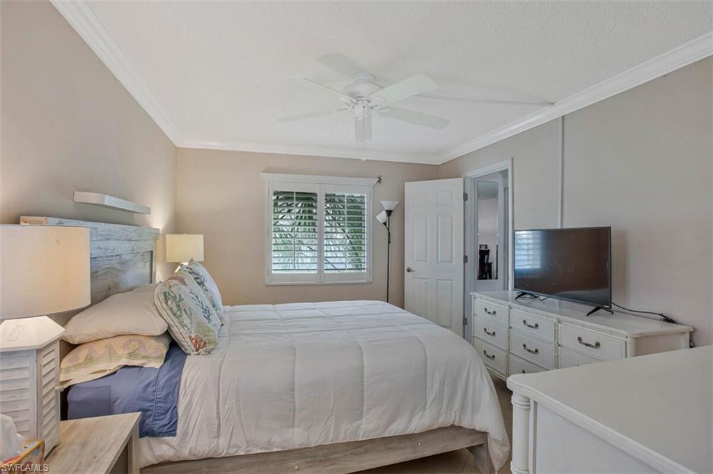 4318 27th Court Southwest, Unit 101 Naples, FL 34116 - Photo 18 of 32