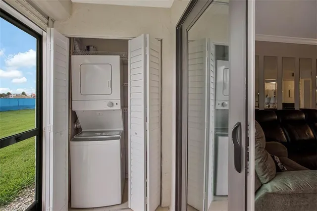 $1,650 | 4318 27th Court Southwest, Unit 101, Naples, FL 34116