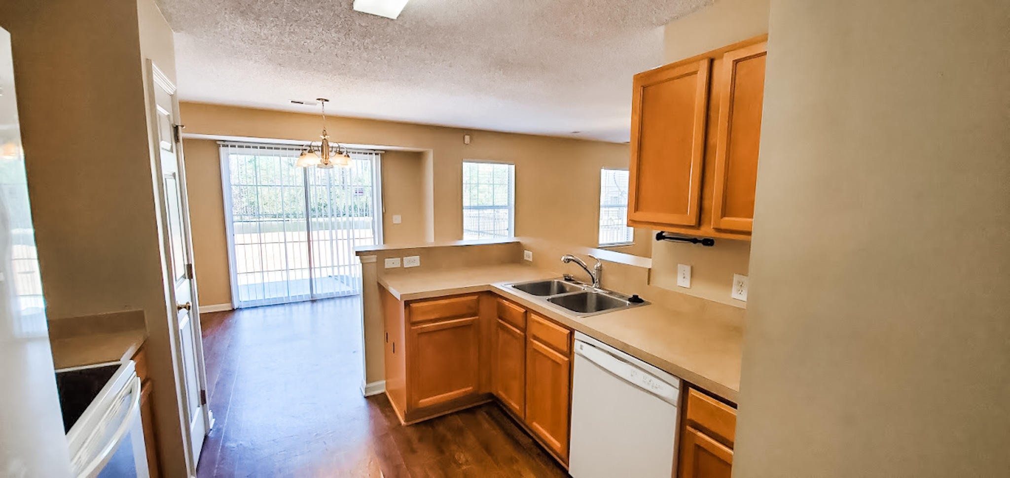 335 Eagle Ridge Road Summerville, SC 29485 - Photo 8 of 24 IMG_7280