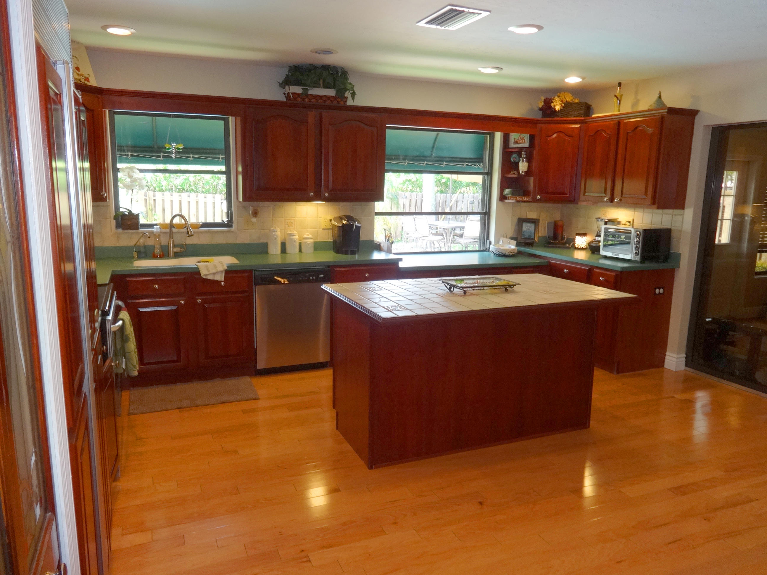 15246 Monroe Road Delray Beach, FL 33484 - Photo 3 of 11 kitchen2