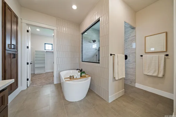 $3,000 | 133 Emil Lane, Castroville, TX 78009