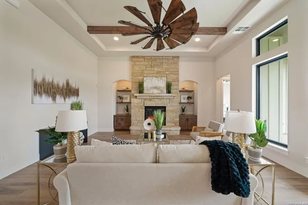 $3,000 | 133 Emil Lane, Castroville, TX 78009