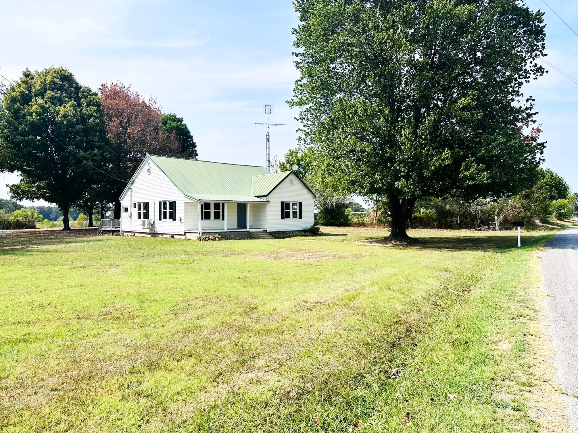 11 Genson Road Lawrenceburg, TN 38464 - Photo 2 of 13 Gallery Image 2