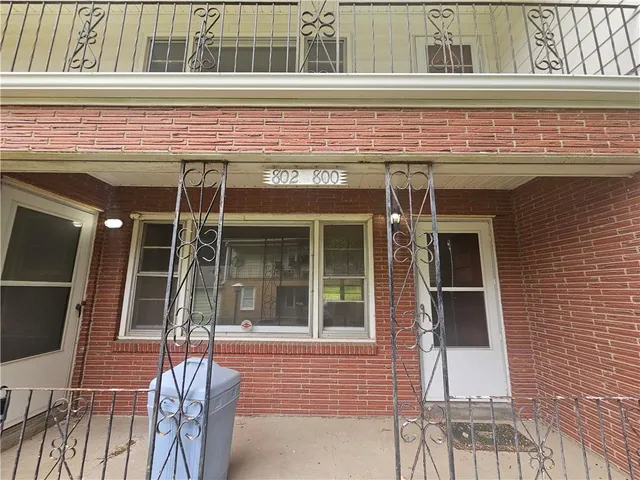 $289,900 | 800-802 East 75th Terrace, Kansas City, MO 64131