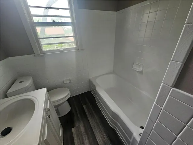 $289,900 | 800-802 East 75th Terrace, Kansas City, MO 64131