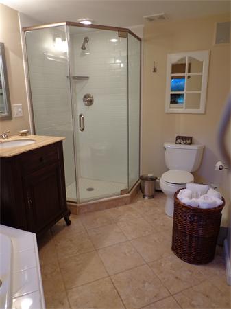 28 Fox Road Wakefield, MA 01880 - Photo 21 of 30 Gallery Image 21