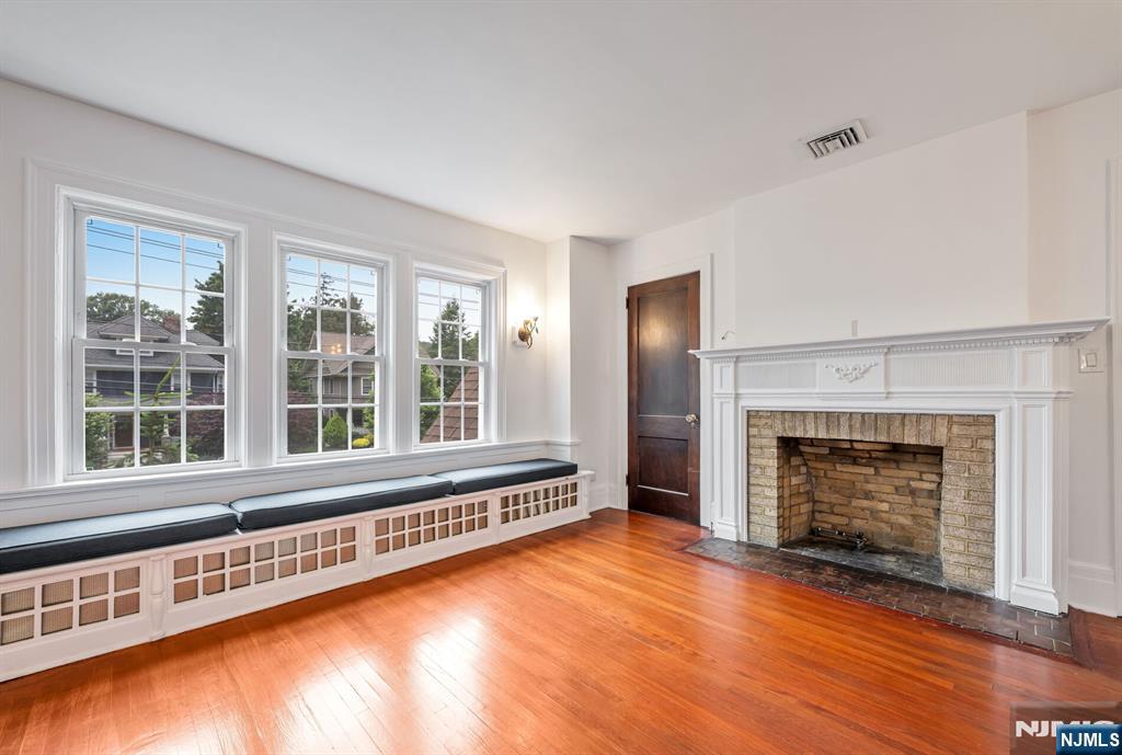 103 North Walnut Street Ridgewood, NJ 07450 - Photo 6 of 20