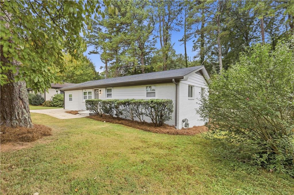 1961 Glenmar Drive Decatur, GA 30032 - Photo 4 of 35 Gallery Image 4