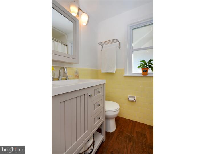 2576 North Sugan Road New Hope, PA 18938 - Photo 14 of 25 Bathroom