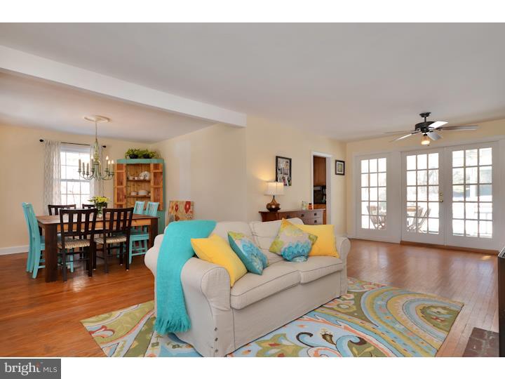 2576 North Sugan Road New Hope, PA 18938 - Photo 4 of 25 Living Room