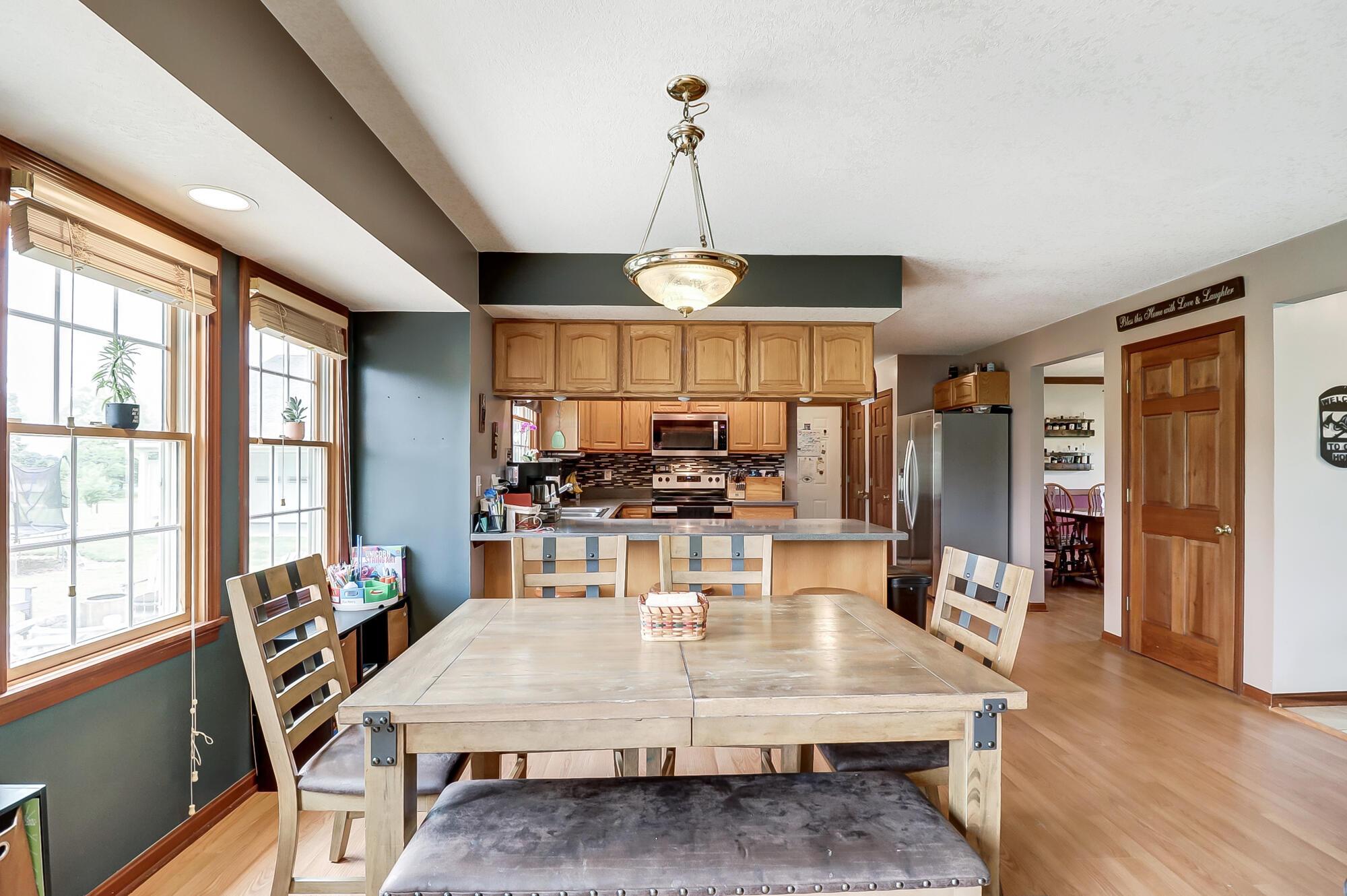 111 Auld Ridge Way Hebron, OH 43025 - Photo 43 of 62 Eating Space